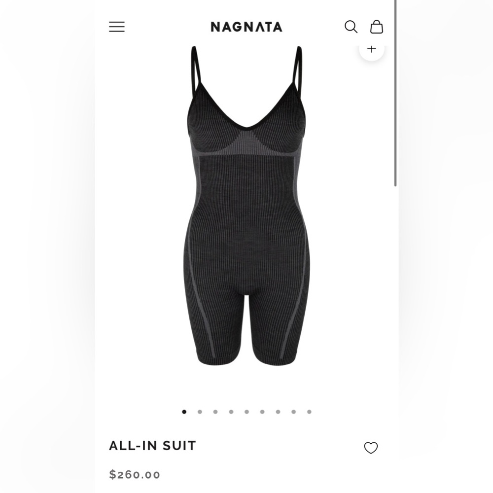 Nagnata all in suit